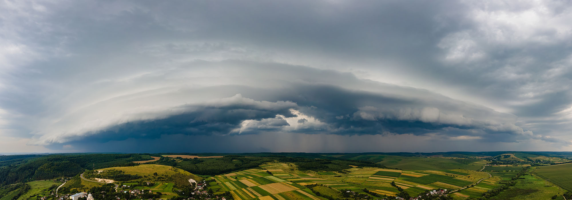 Billede af storm på vej
